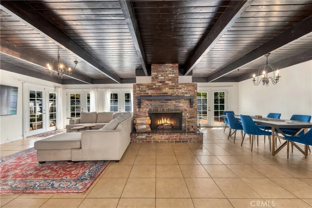 24118 Mobile Street West Hills, CA 91307