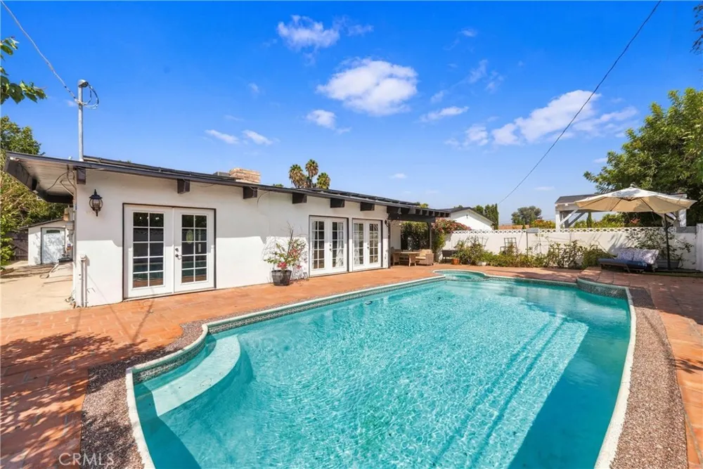 24118 Mobile Street West Hills, CA 91307