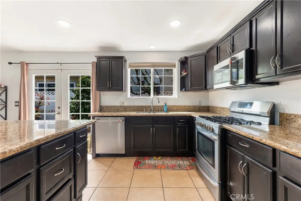 24118 Mobile Street West Hills, CA 91307