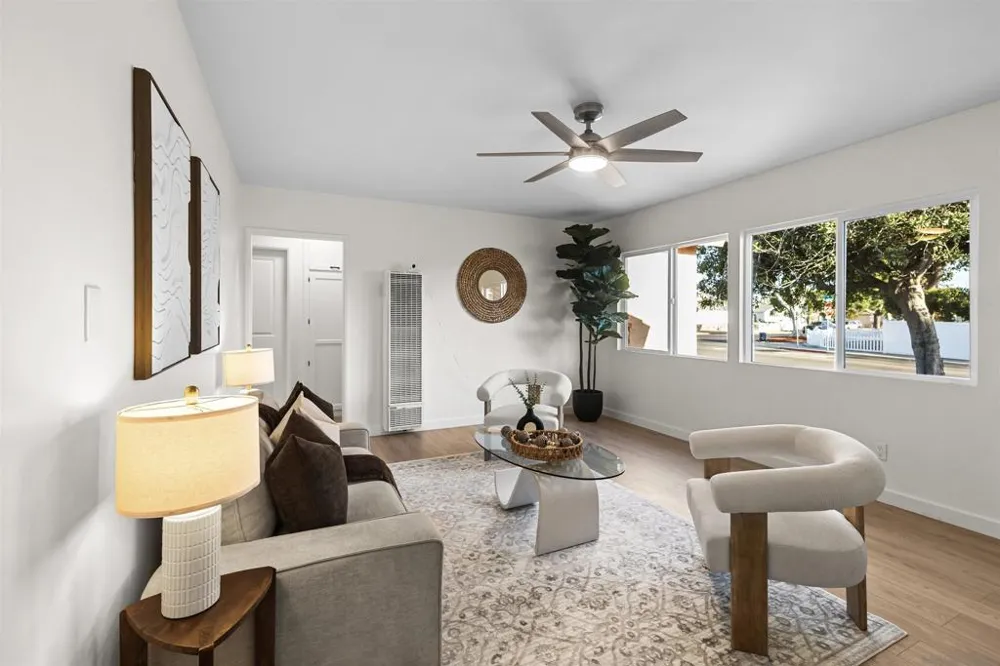 7480 Baltic San Diego, CA 92111
