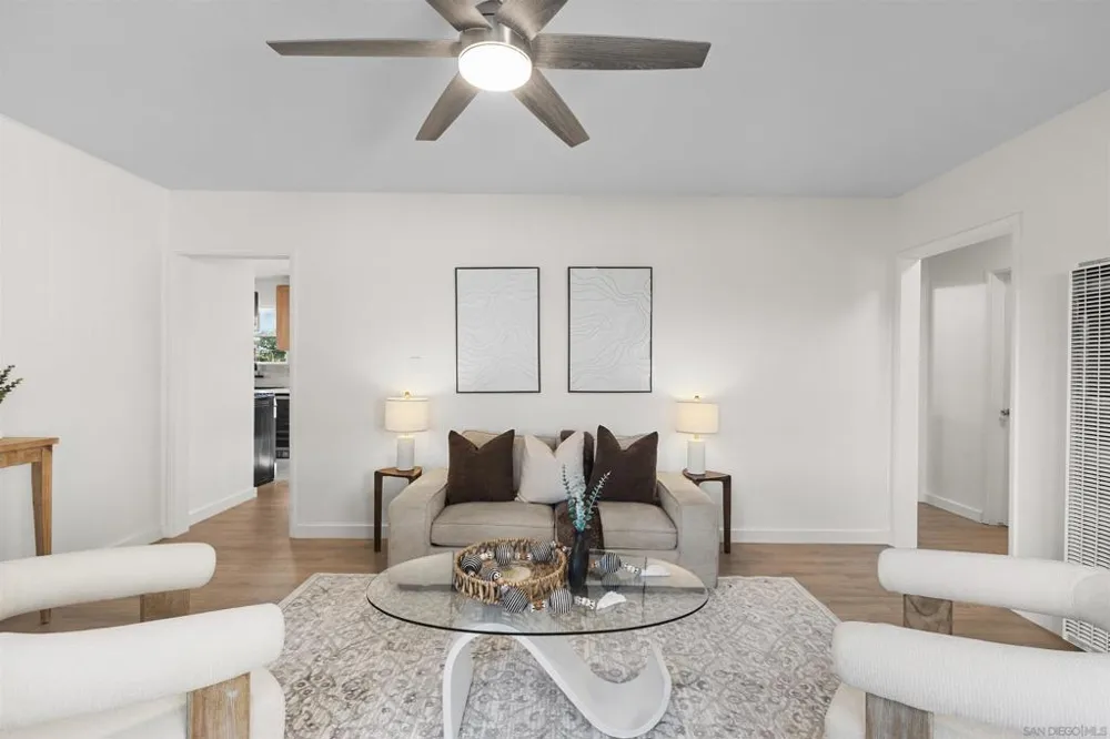7480 Baltic San Diego, CA 92111