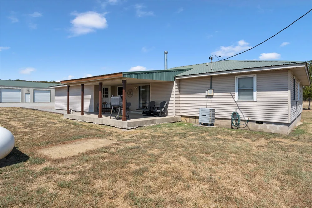 2315 W 350 ROAD Big Cabin, OK 74332