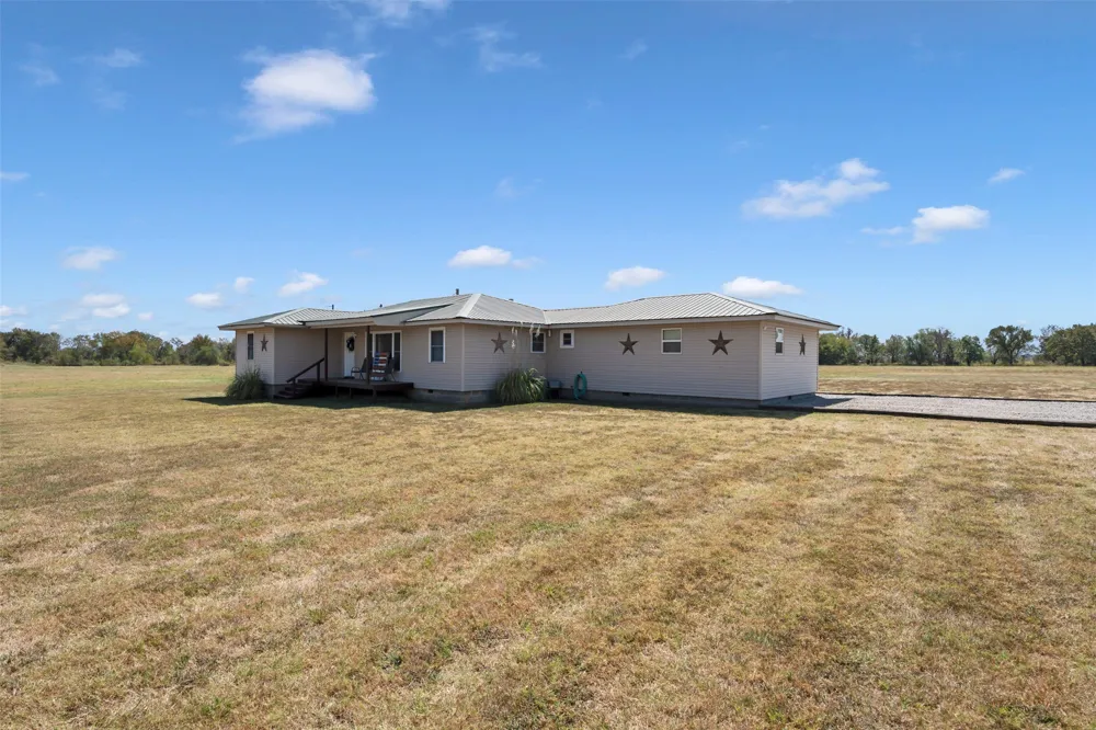 2315 W 350 ROAD Big Cabin, OK 74332