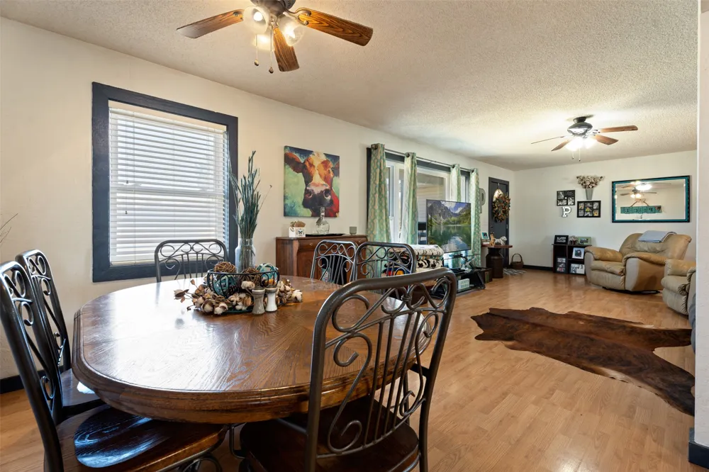 2315 W 350 ROAD Big Cabin, OK 74332
