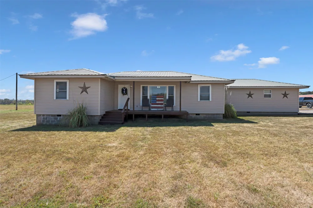 2315 W 350 ROAD Big Cabin, OK 74332