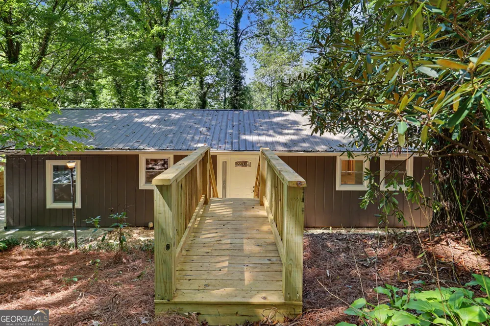 55 Wallace St. Clayton, GA 30525