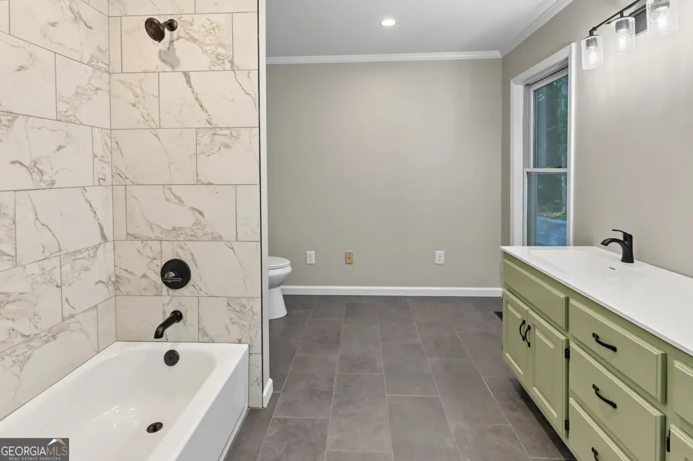623 Deerfield DR Clayton, GA 30525