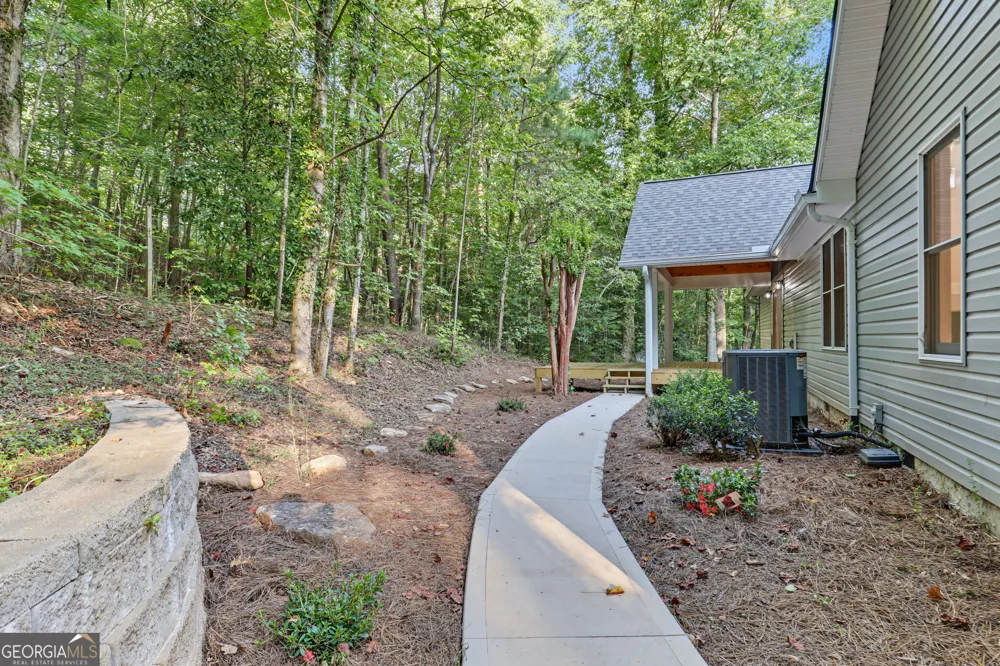 623 Deerfield DR Clayton, GA 30525