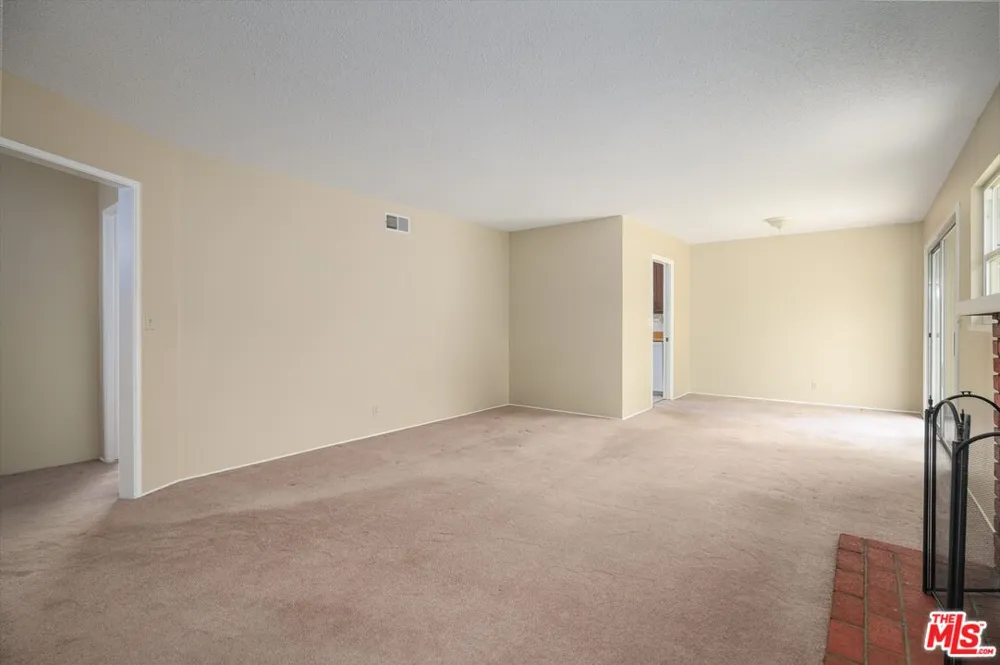 708 Loma Way Santa Maria, CA 93455