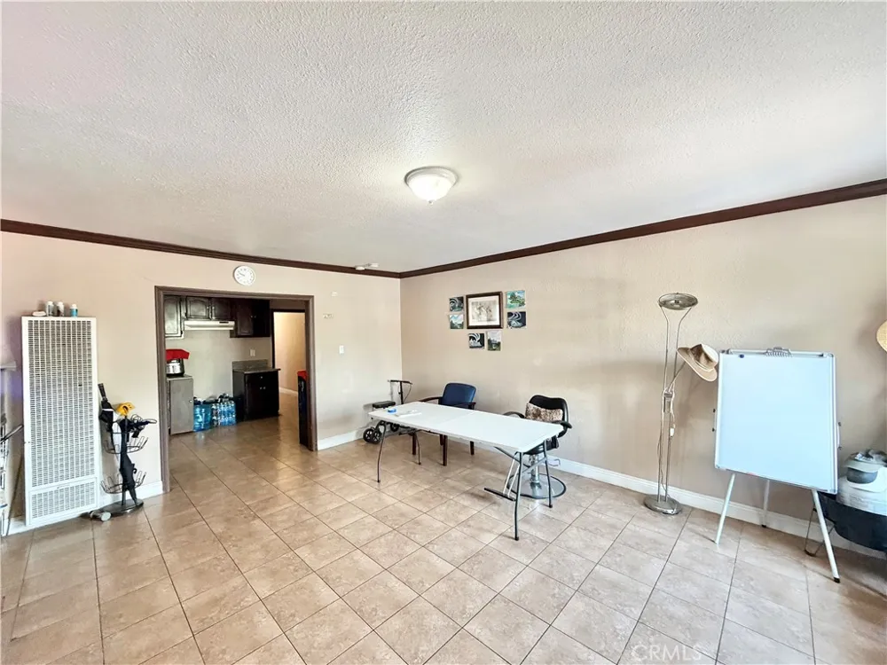 218 E 60th Street Los Angeles, CA 90003