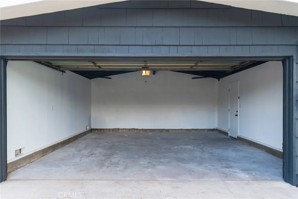 1018 Wright Santa Ana, CA 92701