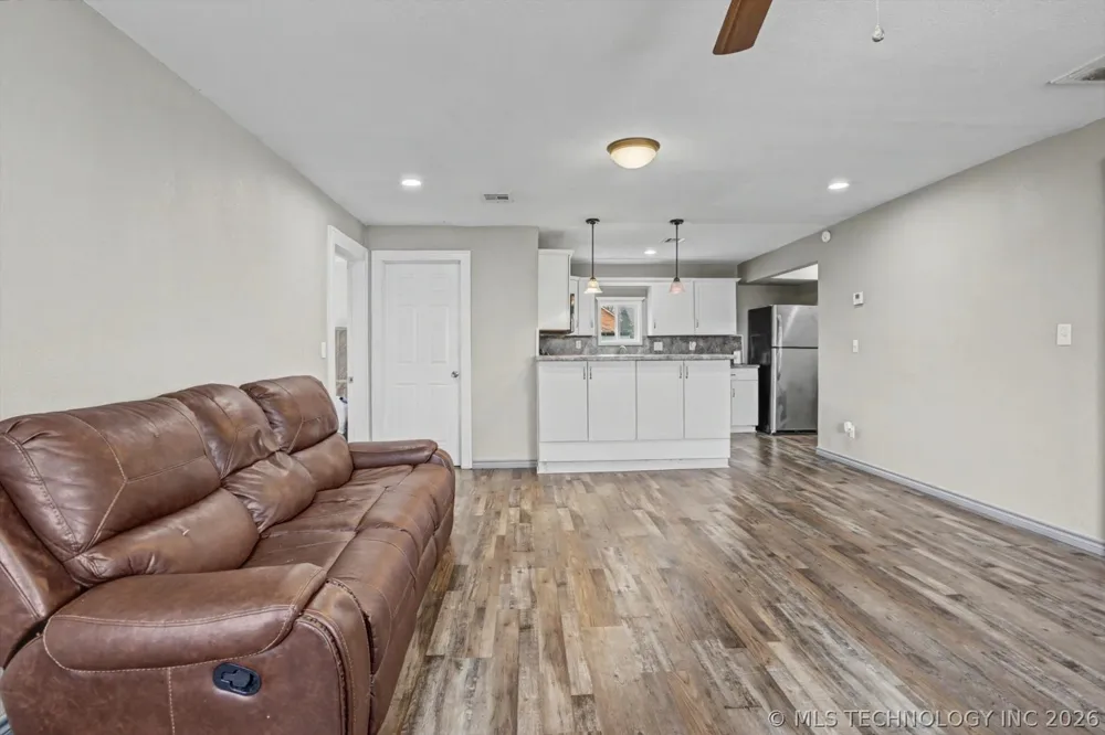 26 S Urbana Street Tulsa, OK 74112