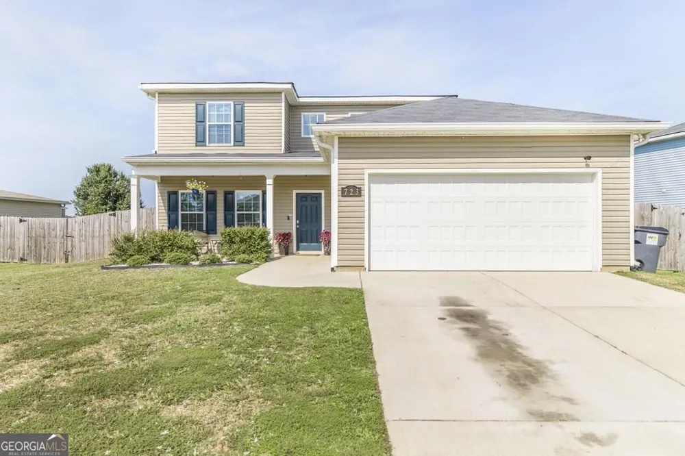 723 Ivy Glen DR Perry, GA 31069