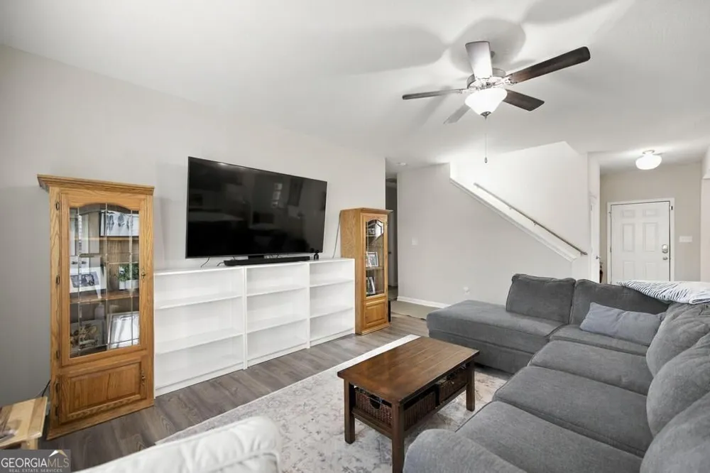 723 Ivy Glen DR Perry, GA 31069