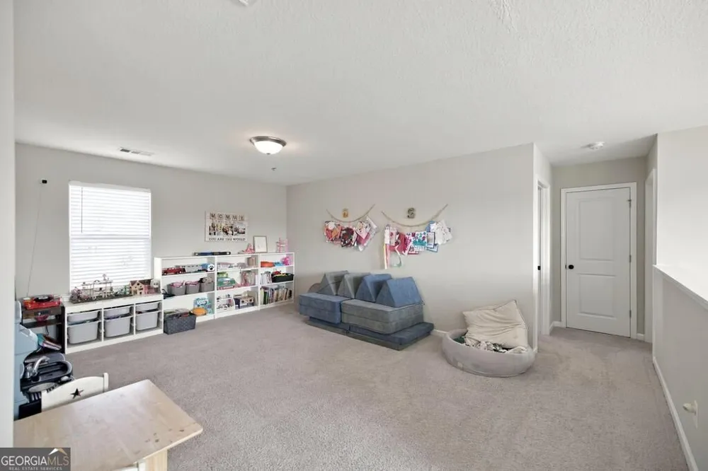 723 Ivy Glen DR Perry, GA 31069