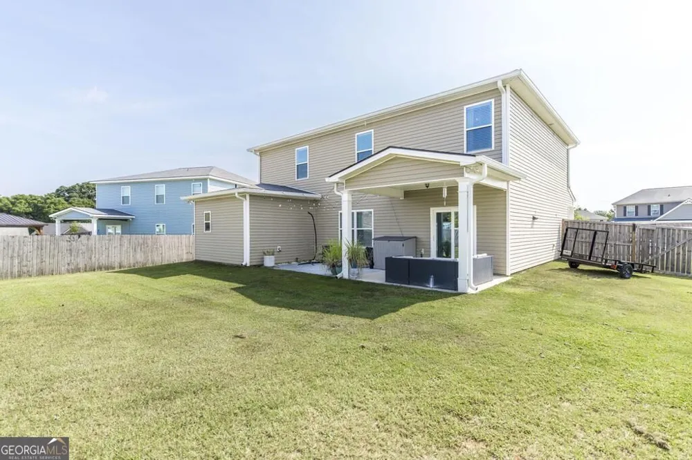 723 Ivy Glen DR Perry, GA 31069