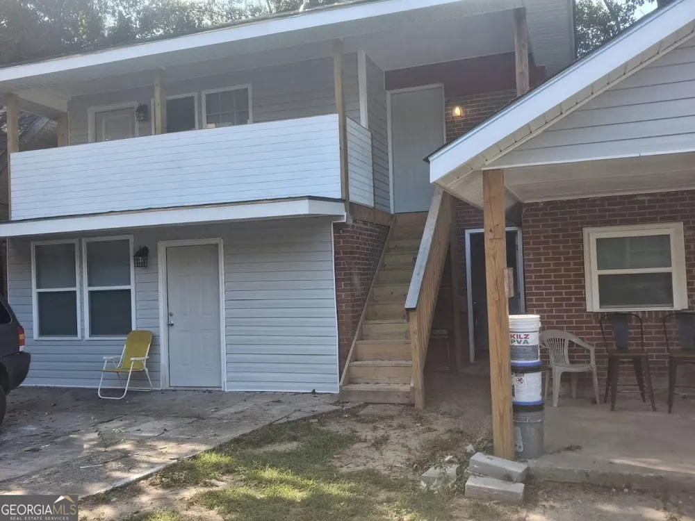 2710 Napier AVE Macon, GA 31204