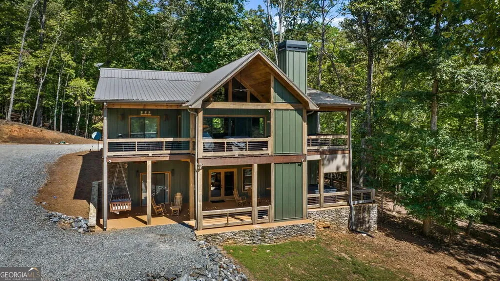 14 Riverbend MNR Blue Ridge, GA 30513