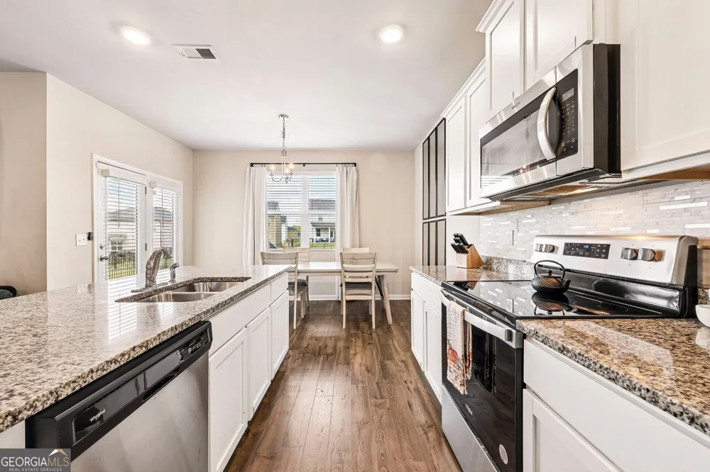 81 Mead CT Hoschton, GA 30548