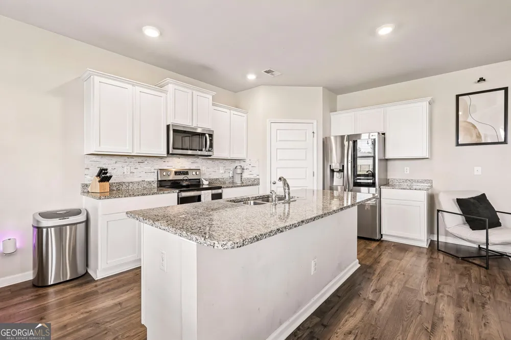 81 Mead CT Hoschton, GA 30548