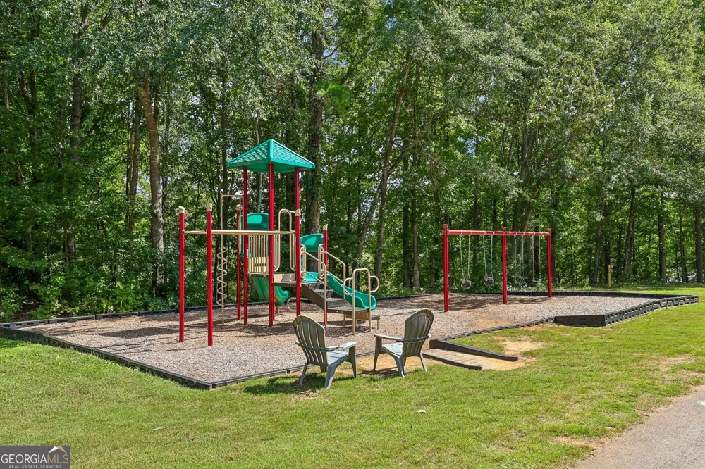 81 Mead CT Hoschton, GA 30548