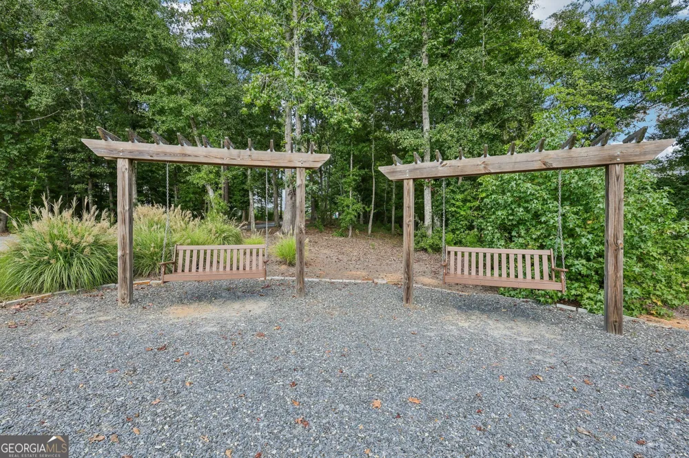 81 Mead CT Hoschton, GA 30548