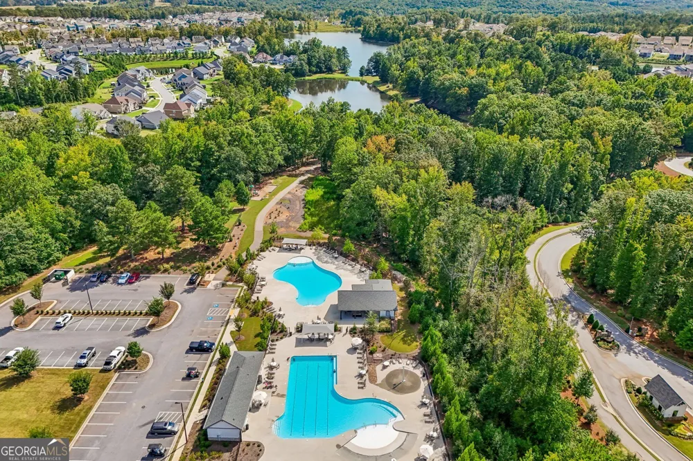 81 Mead CT Hoschton, GA 30548