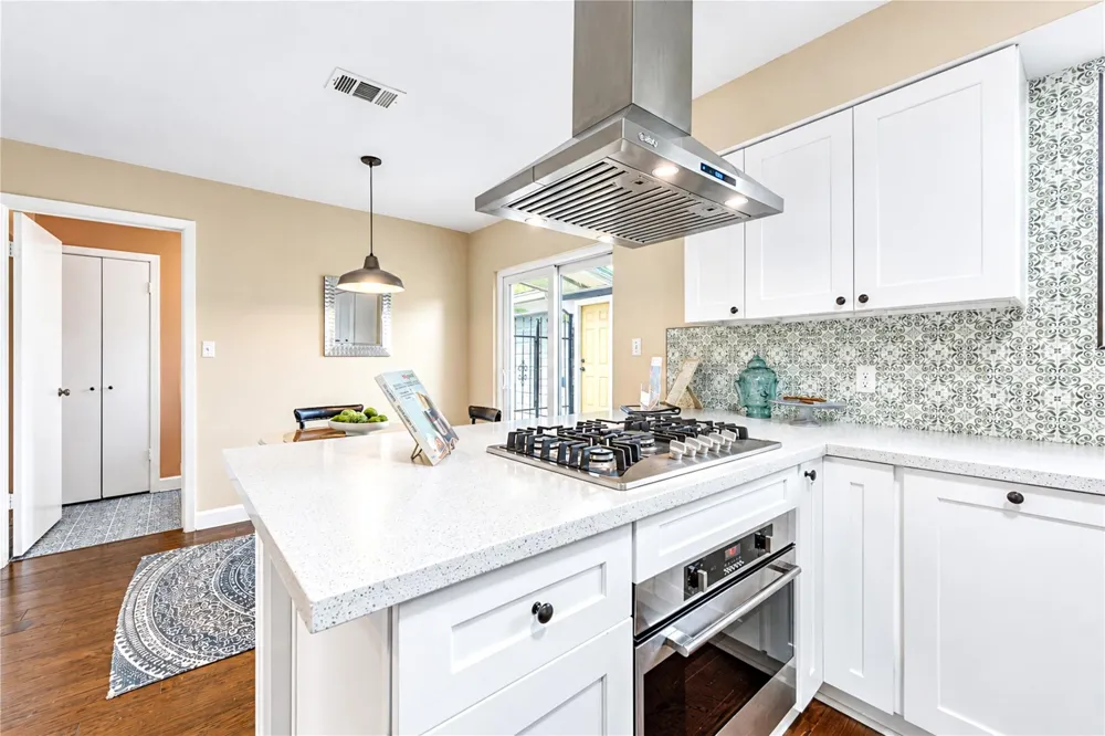 2258 Woodland Springs Street Houston, TX 77077
