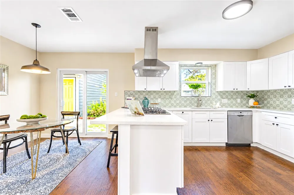 2258 Woodland Springs Street Houston, TX 77077