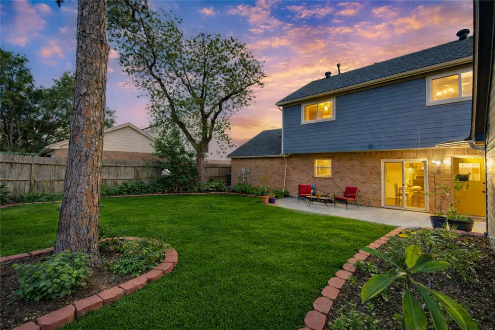 2258 Woodland Springs Street Houston, TX 77077