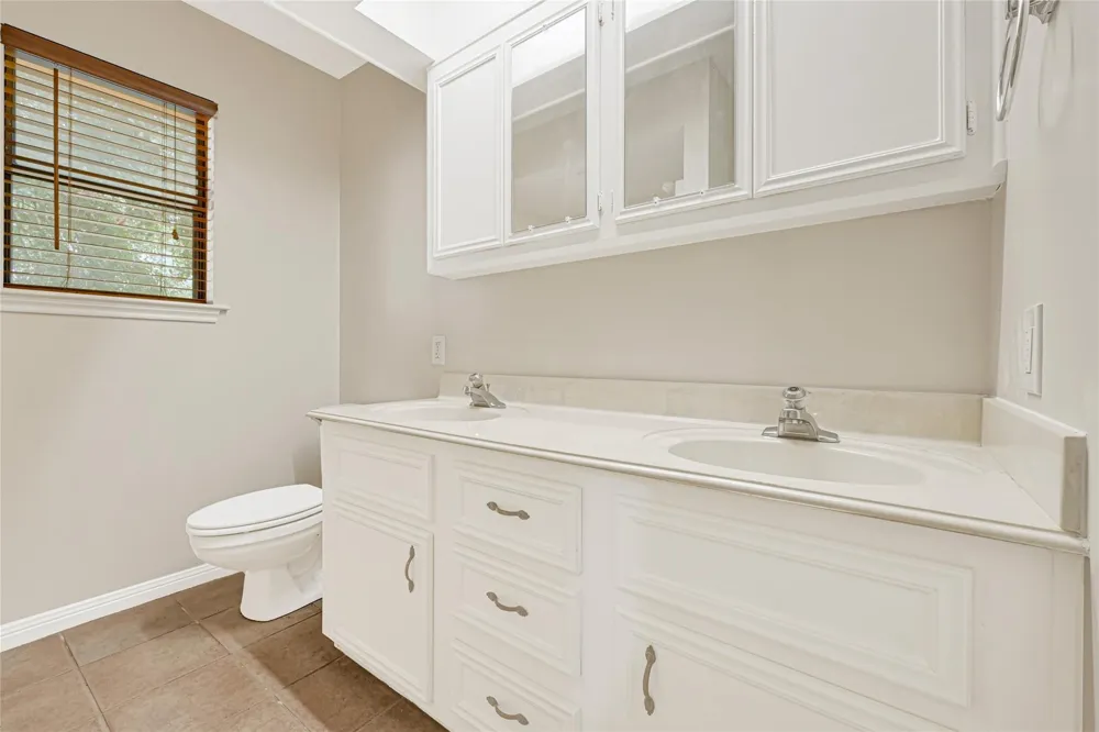 5406 Avenue C Crosby, TX 77532