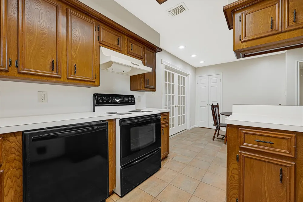 5406 Avenue C Crosby, TX 77532