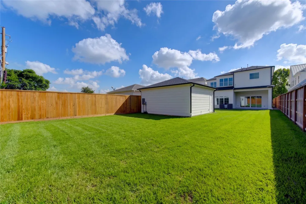 2309 Hollister Road Houston, TX 77080