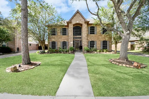 1408 Pine Orchard Drive