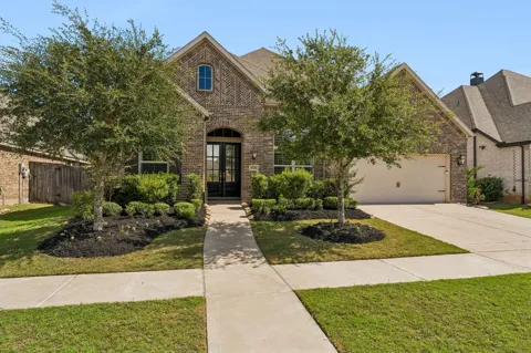 30410 Myrtle Oak Drive