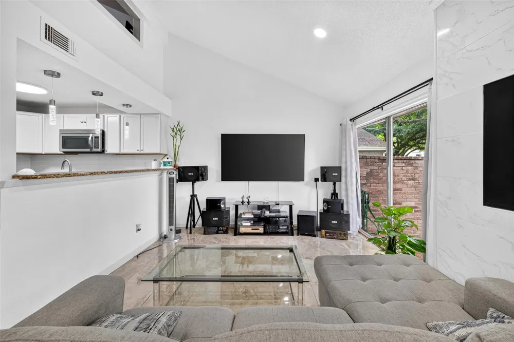 13025 Leader Street Houston, TX 77072