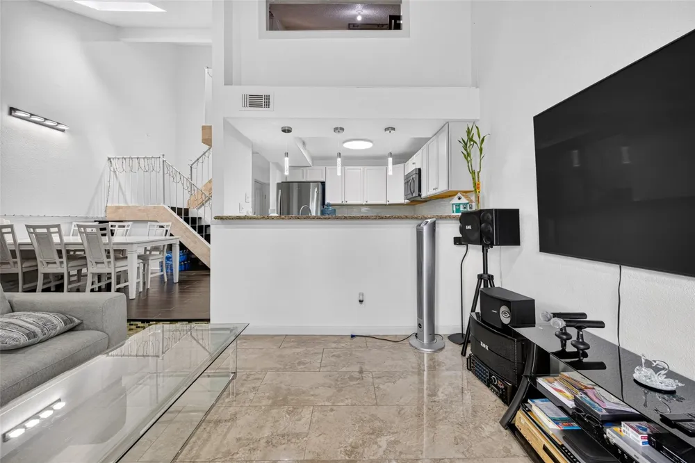 13025 Leader Street Houston, TX 77072