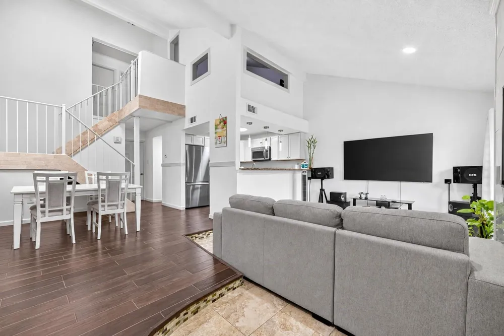 13025 Leader Street Houston, TX 77072
