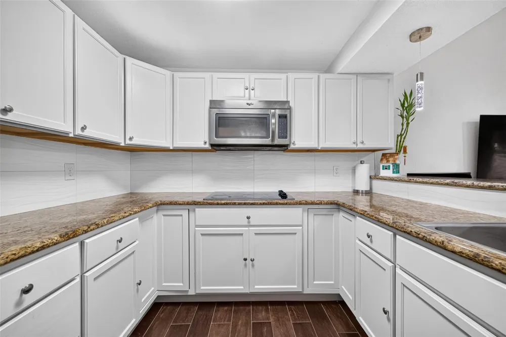 13025 Leader Street Houston, TX 77072