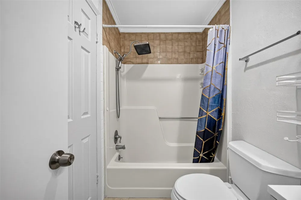13025 Leader Street Houston, TX 77072