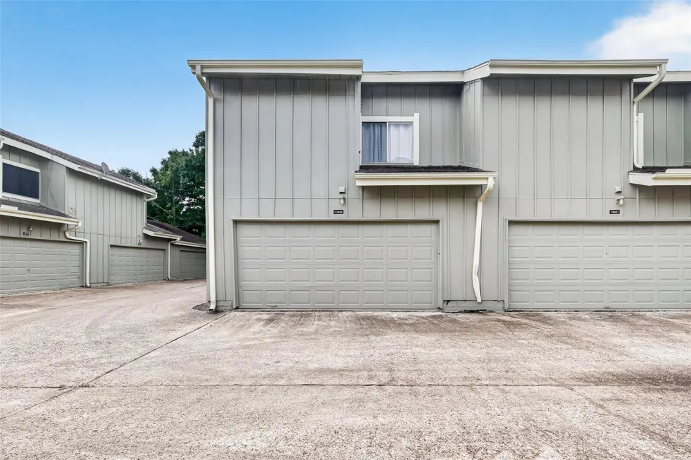 13025 Leader Street Houston, TX 77072
