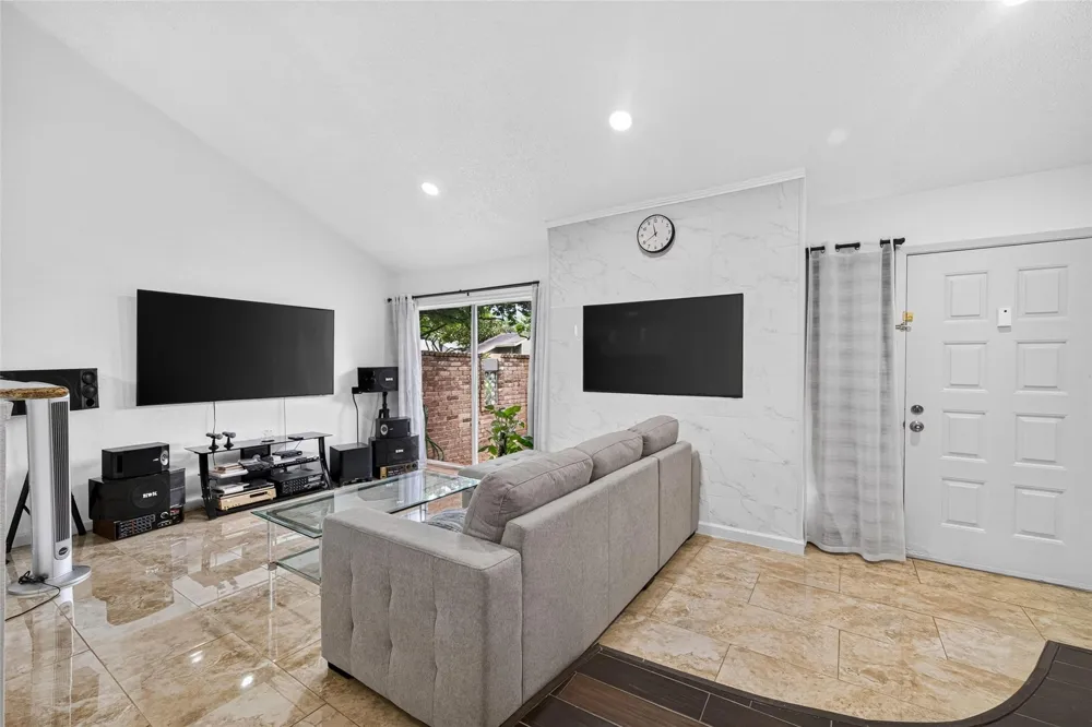 13025 Leader Street Houston, TX 77072