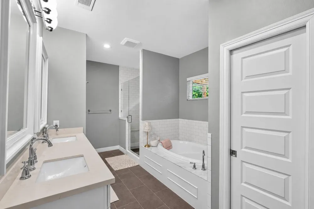 1722 Chippendale Road Houston, TX 77018