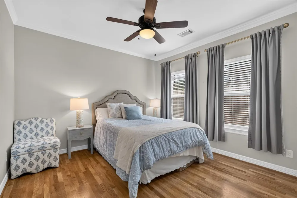 1722 Chippendale Road Houston, TX 77018