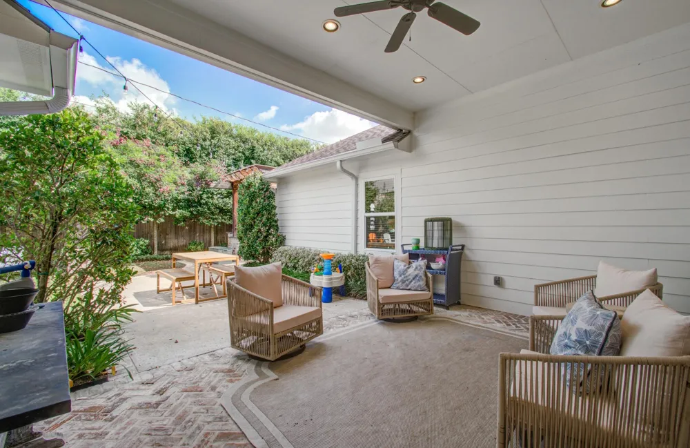1722 Chippendale Road Houston, TX 77018