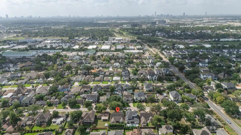 1722 Chippendale Road Houston, TX 77018