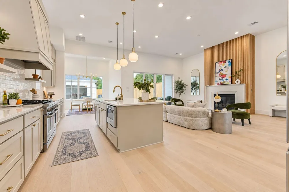 2311 Hollister Road Houston, TX 77080