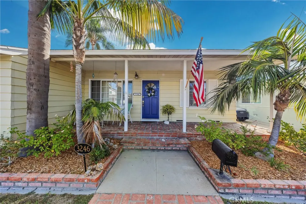 3246 marber Avenue Long Beach, CA 92808