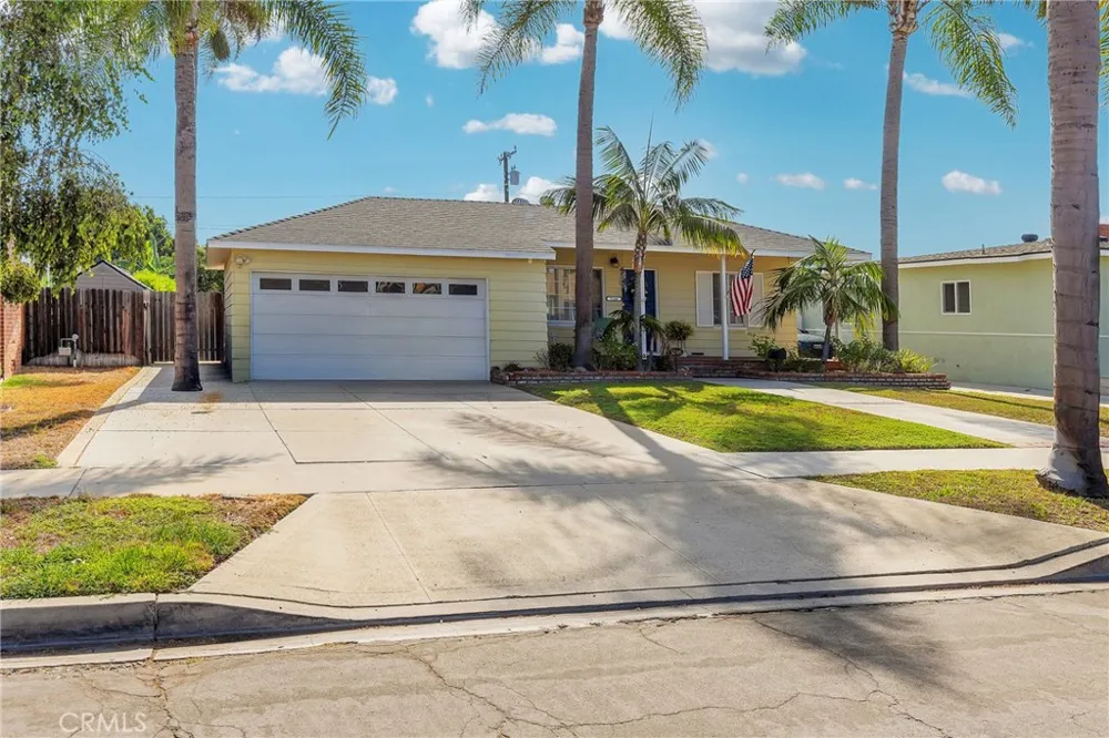 3246 marber Avenue Long Beach, CA 92808