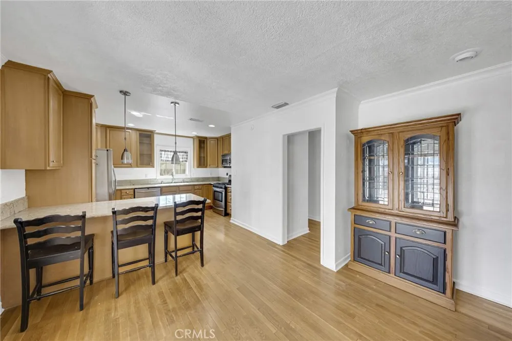 3246 marber Avenue Long Beach, CA 92808